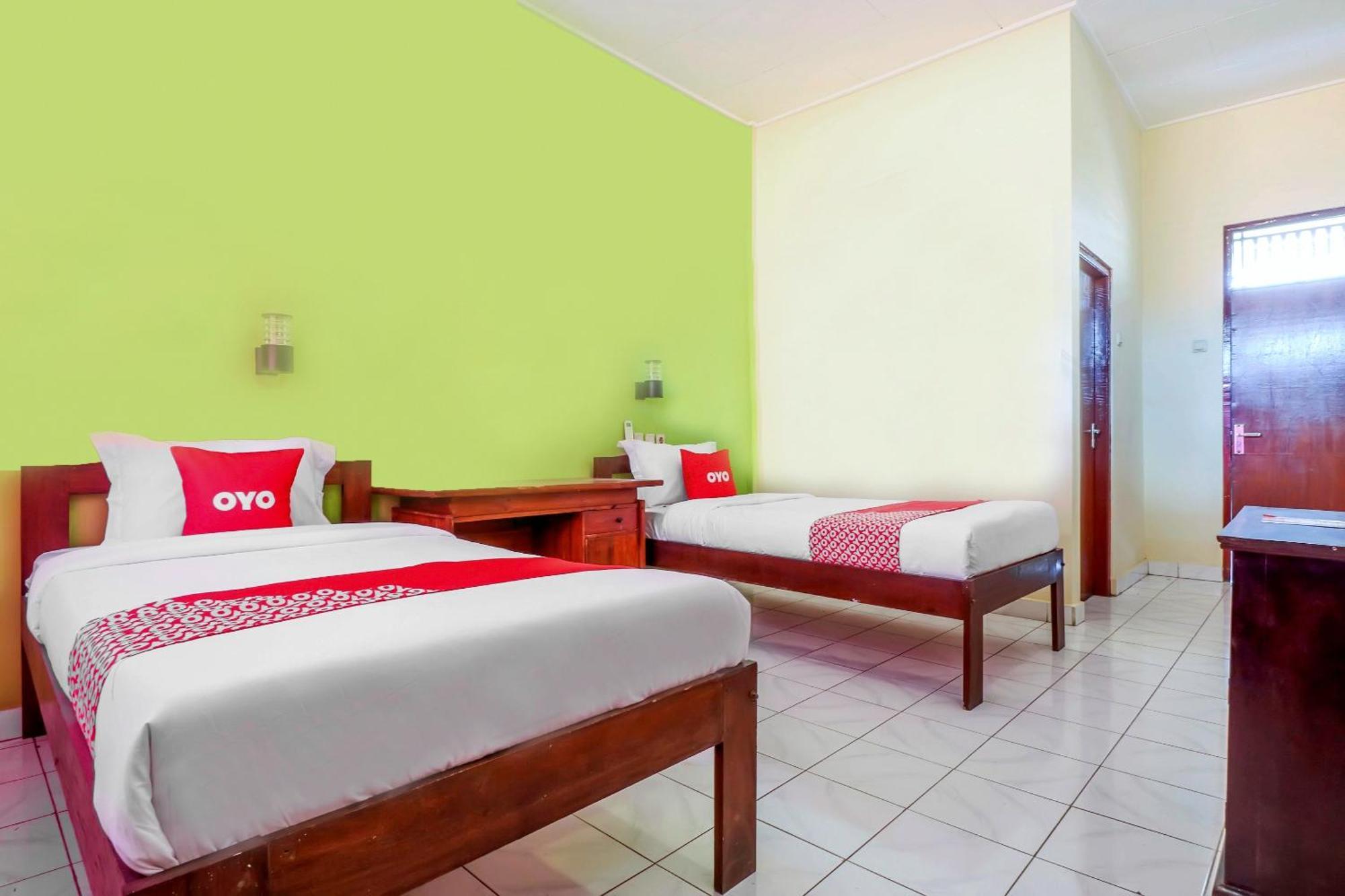 Oyo 2184 Nan Berlian Inn Legian  Ngoại thất bức ảnh