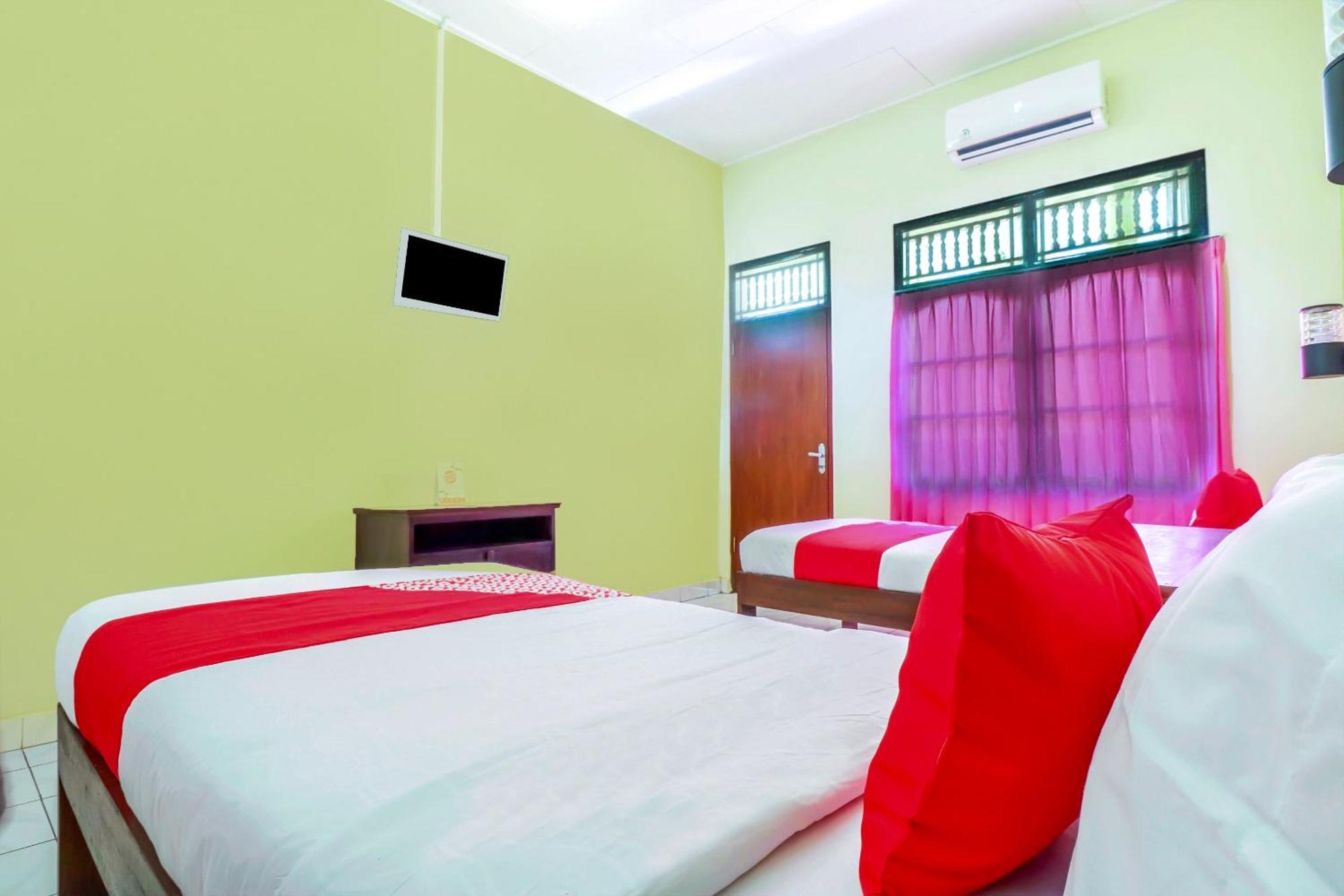 Oyo 2184 Nan Berlian Inn Legian  Ngoại thất bức ảnh
