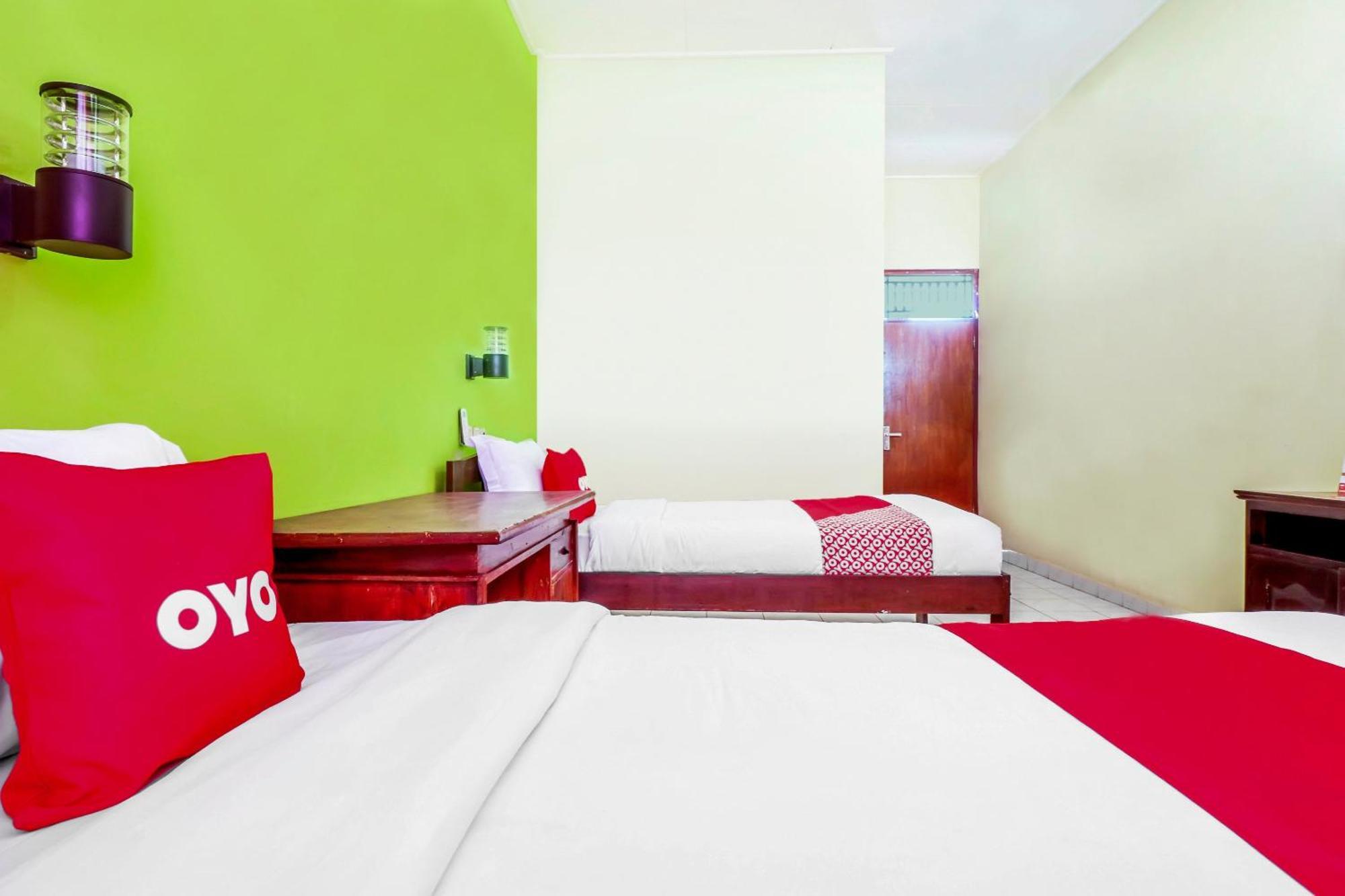 Oyo 2184 Nan Berlian Inn Legian  Ngoại thất bức ảnh